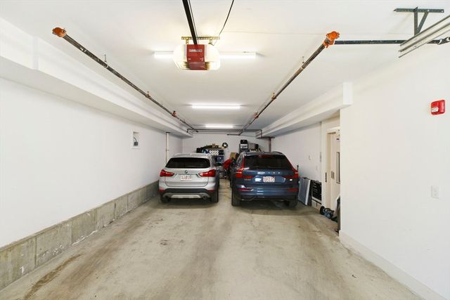 259 Gold St 1, Boston, MA 02127