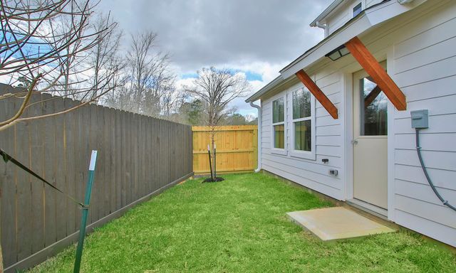 2717 Discovery Trails Ct, Conroe, TX 77301