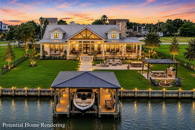 222 Rue Orleans Street, Baytown, TX 77520
