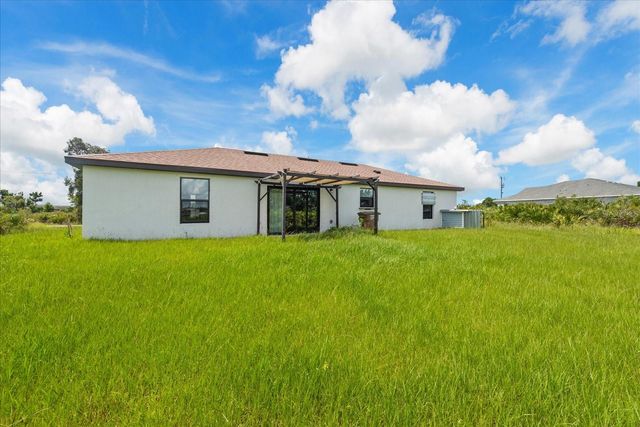 2710 70TH STREET W, Lehigh Acres, FL 33971