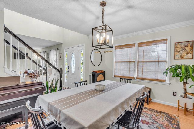 46 Ravenwood Boulevard, Barnegat, NJ 08005