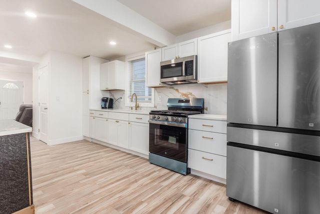 1120 Oakwood Avenue, Columbus, OH 43206