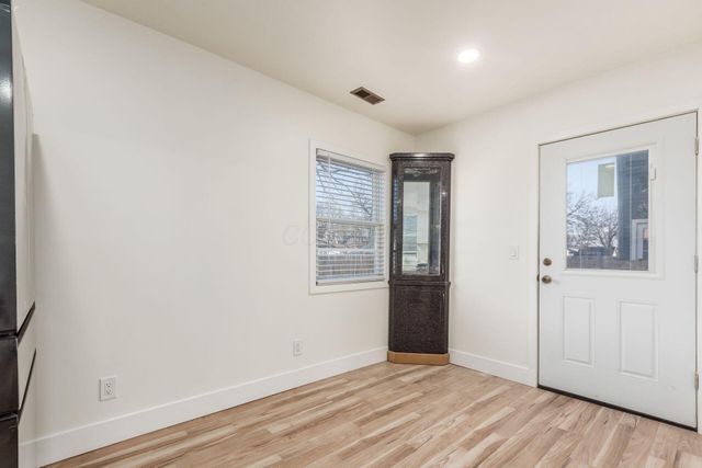 1120 Oakwood Avenue, Columbus, OH 43206