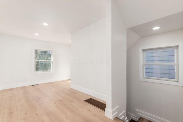 1120 Oakwood Avenue, Columbus, OH 43206