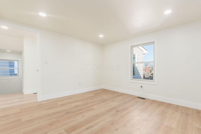 1120 Oakwood Avenue, Columbus, OH 43206