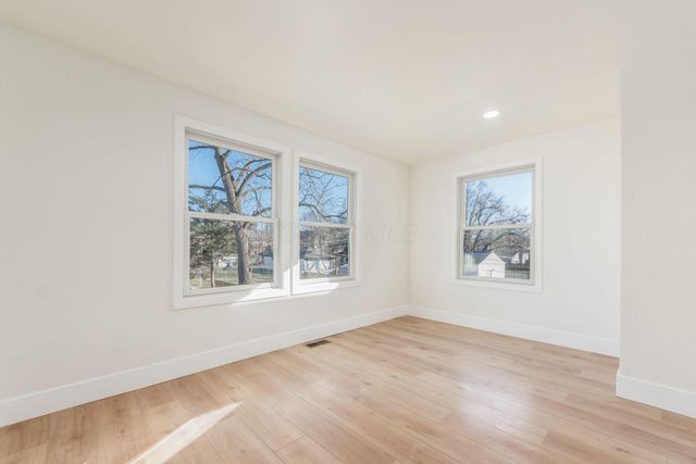 1120 Oakwood Avenue, Columbus, OH 43206