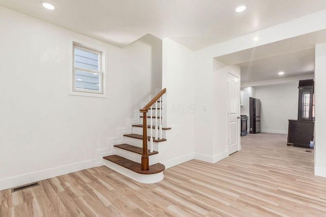 1120 Oakwood Avenue, Columbus, OH 43206