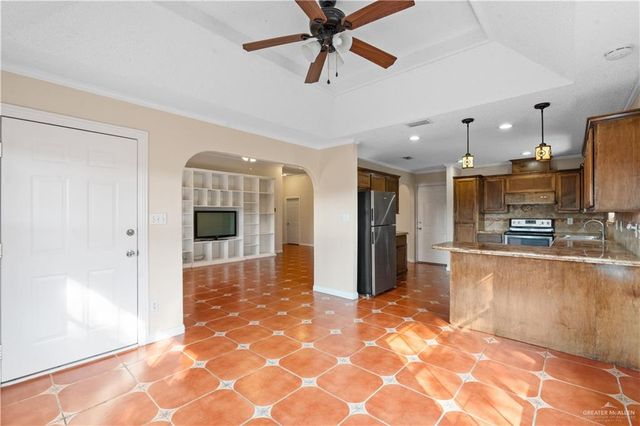 6801 N 40th Street, Mcallen, TX 78504