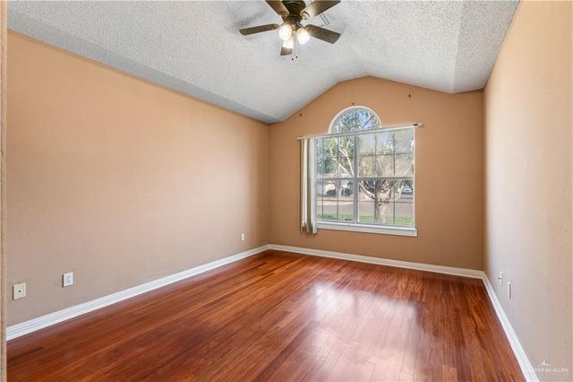 6801 N 40th Street, Mcallen, TX 78504