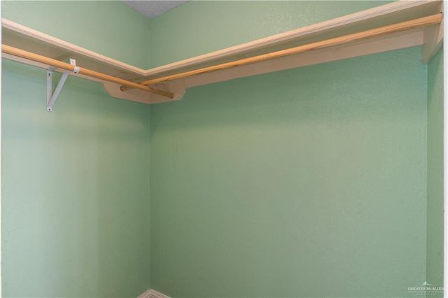 6801 N 40th Street, Mcallen, TX 78504