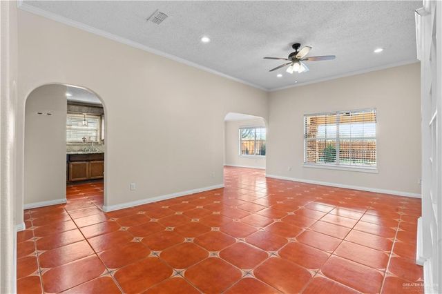 6801 N 40th Street, Mcallen, TX 78504