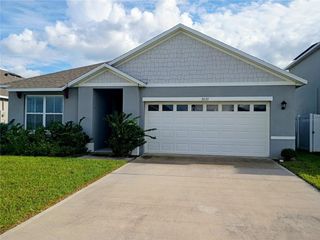 2637 ROWAN STREET, Tavares, FL 32778