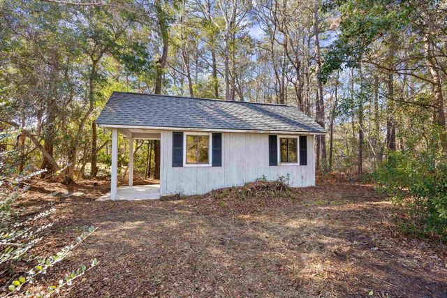 246 Russell Dr., Pawleys Island, SC 29585