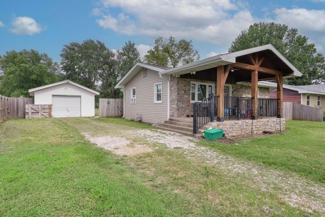 604 N Meteor Avenue, Springfield, MO 65802