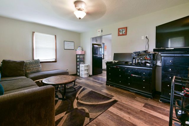 604 N Meteor Avenue, Springfield, MO 65802