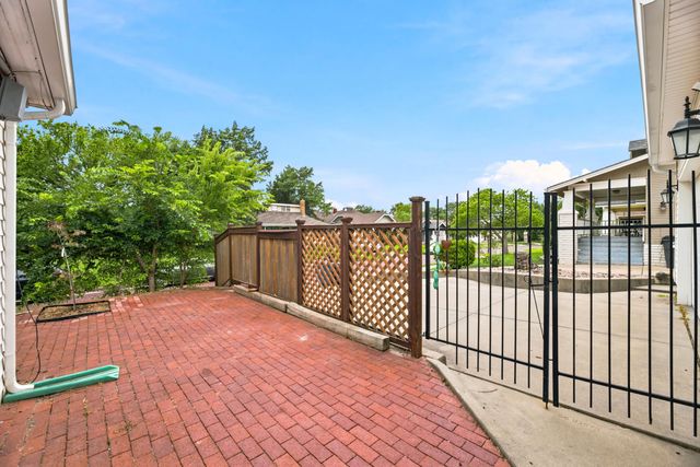3702 E 3rd St N, Wichita, KS 67208