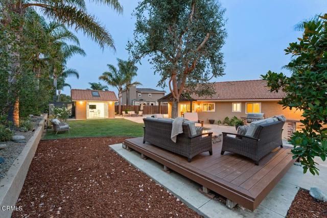 215 Apple Avenue, Ventura, CA 93004