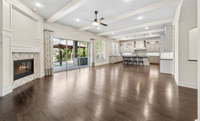 812 Lake Carillon Lane, Southlake, TX 76092