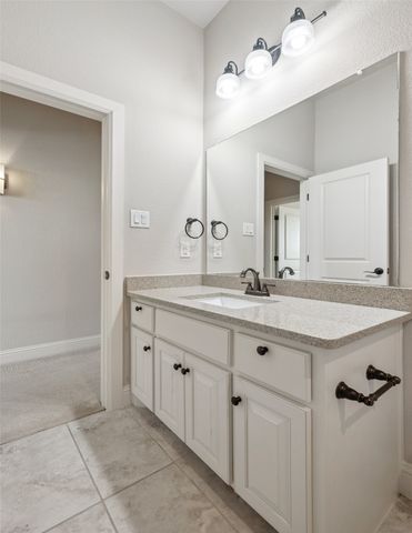 812 Lake Carillon Lane, Southlake, TX 76092