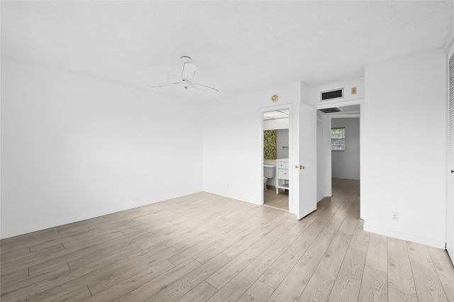 5031 W Oakland Park Boulevard 309, Lauderdale Lakes, FL 33313