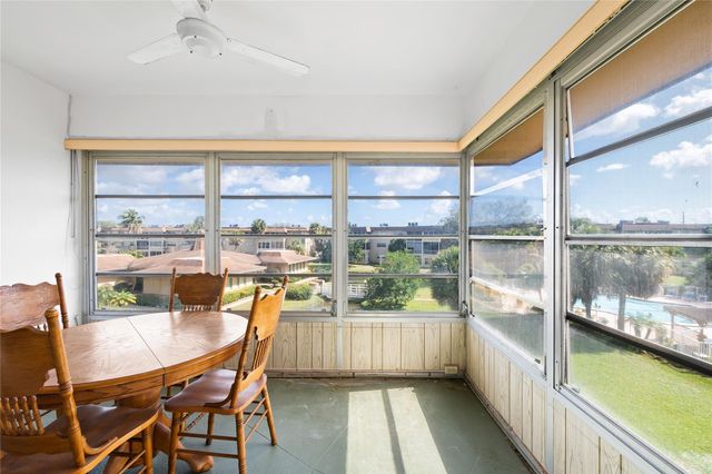 5031 W Oakland Park Boulevard 309, Lauderdale Lakes, FL 33313