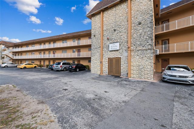 5031 W Oakland Park Boulevard 309, Lauderdale Lakes, FL 33313