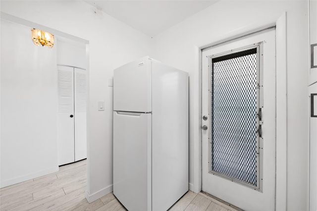 5031 W Oakland Park Boulevard 309, Lauderdale Lakes, FL 33313
