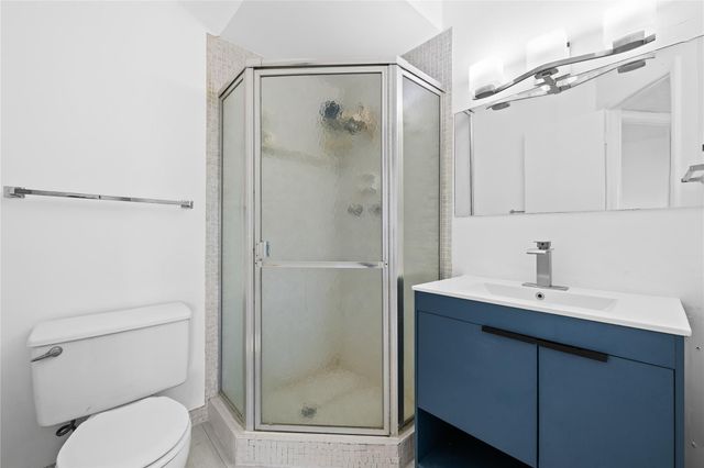 5031 W Oakland Park Boulevard 309, Lauderdale Lakes, FL 33313