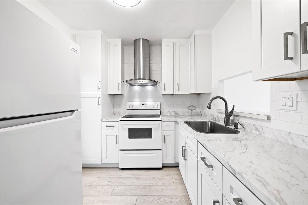 5031 W Oakland Park Boulevard 309, Lauderdale Lakes, FL 33313