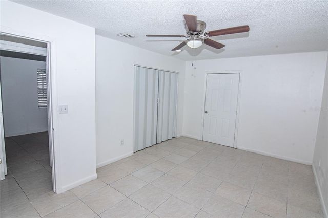 5810 N THATCHER AVENUE, Tampa, FL 33614