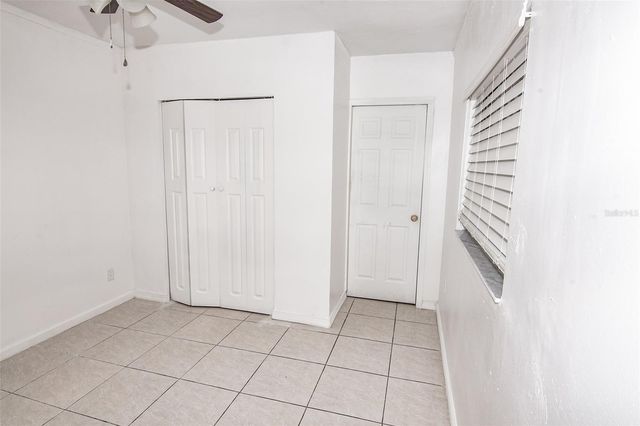 5810 N THATCHER AVENUE, Tampa, FL 33614