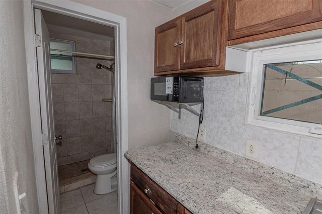5810 N THATCHER AVENUE, Tampa, FL 33614