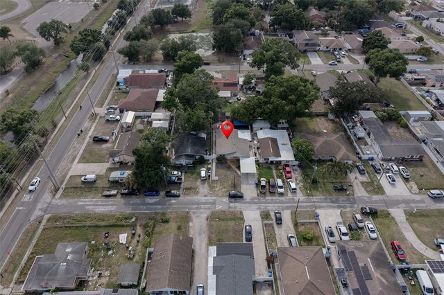 5810 N THATCHER AVENUE, Tampa, FL 33614