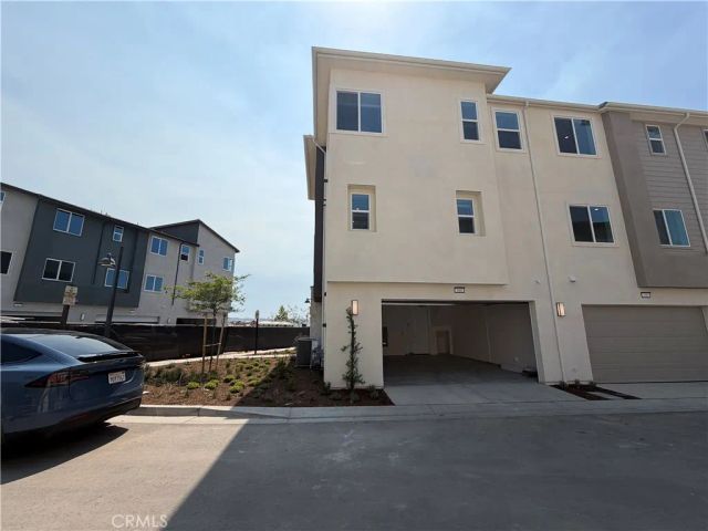 160 Harrier, Irvine, CA 92618