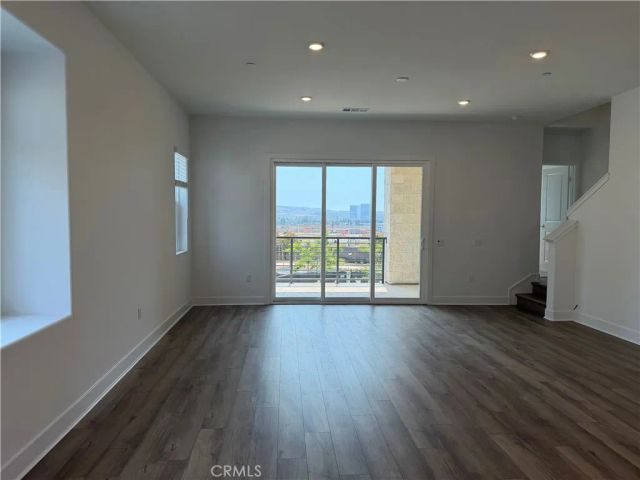 160 Harrier, Irvine, CA 92618