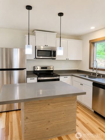 4338 Herring St, Langley, WA 98260