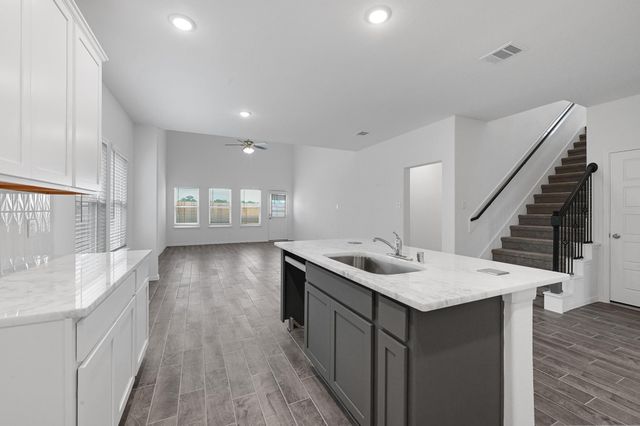 2203 Port Jackson Drive, Texas City, TX 77568