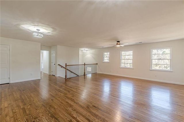 422 Susan Creek Drive, Stone Mountain, GA 30083