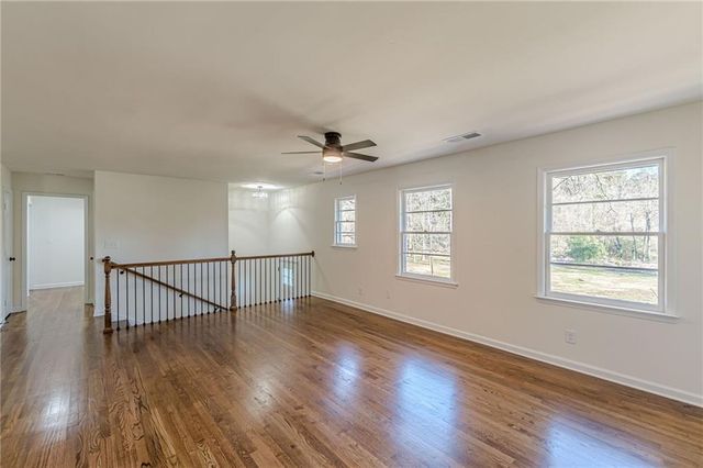 422 Susan Creek Drive, Stone Mountain, GA 30083