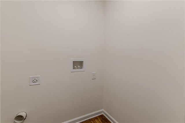 422 Susan Creek Drive, Stone Mountain, GA 30083