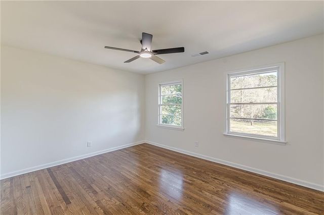 422 Susan Creek Drive, Stone Mountain, GA 30083