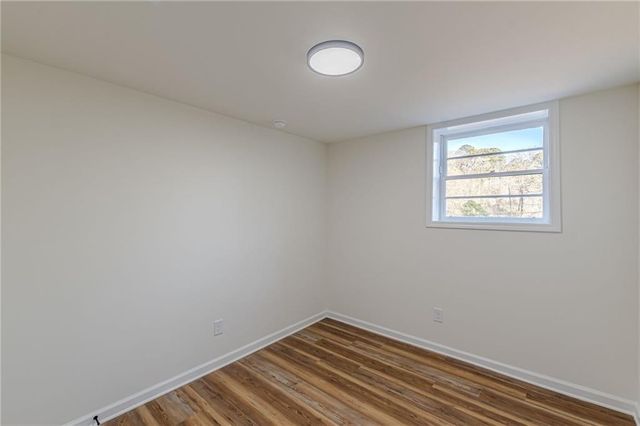 422 Susan Creek Drive, Stone Mountain, GA 30083