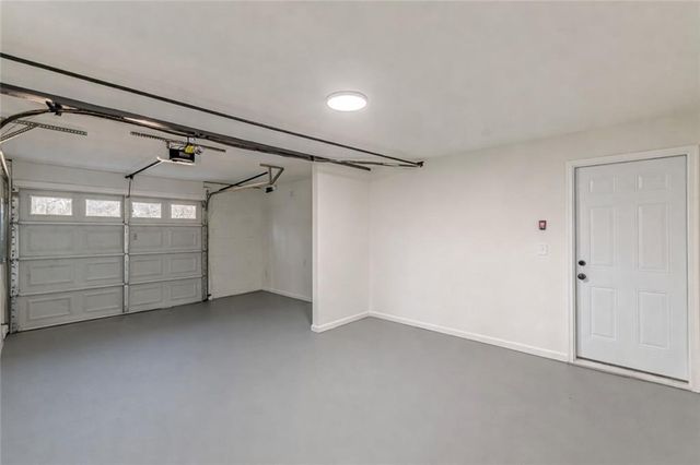 422 Susan Creek Drive, Stone Mountain, GA 30083