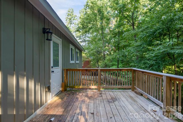 312 Glenrock Drive, Charlotte, NC 28217