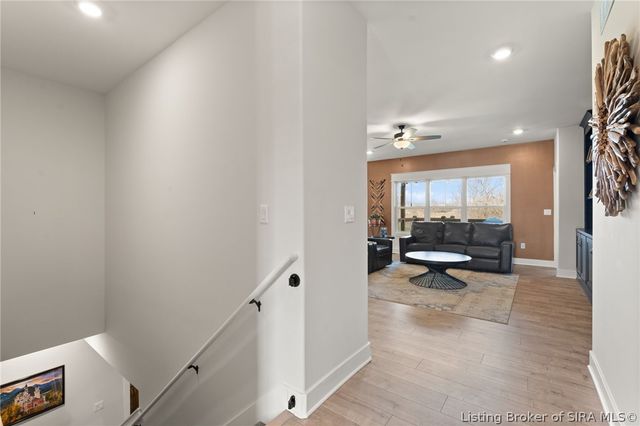 4654 Red Tail Ridge, Jeffersonville, IN 47130