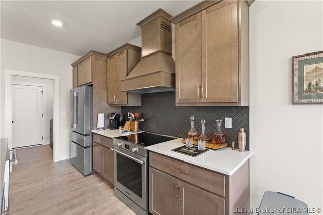 4654 Red Tail Ridge, Jeffersonville, IN 47130