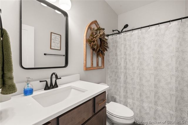 4654 Red Tail Ridge, Jeffersonville, IN 47130