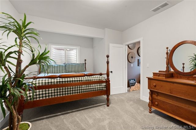 4654 Red Tail Ridge, Jeffersonville, IN 47130