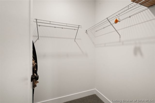 4654 Red Tail Ridge, Jeffersonville, IN 47130