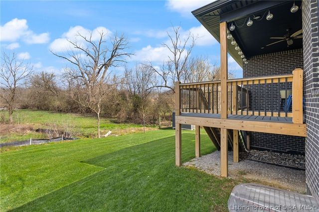 4654 Red Tail Ridge, Jeffersonville, IN 47130